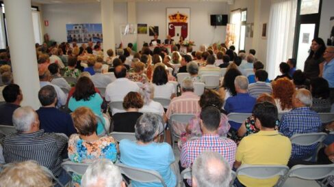 80c5fa82239cd04b95e675c4bb2aff94Presentacion-libro-Huercal-de-Almeria11