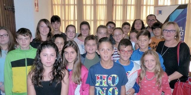 b94b68f7c9484c442ad099c8d2ec135aTertulias musicales