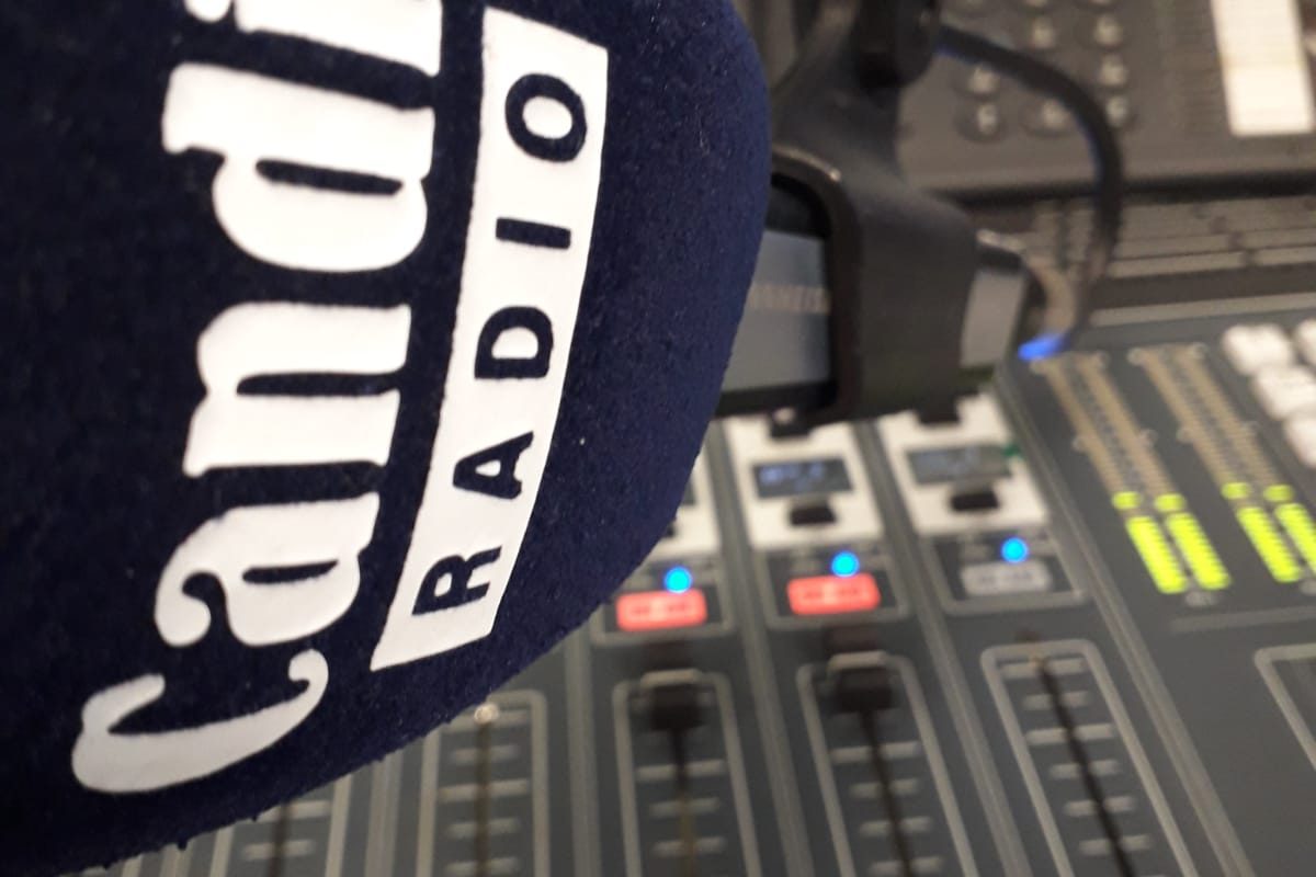 microfono candil radio