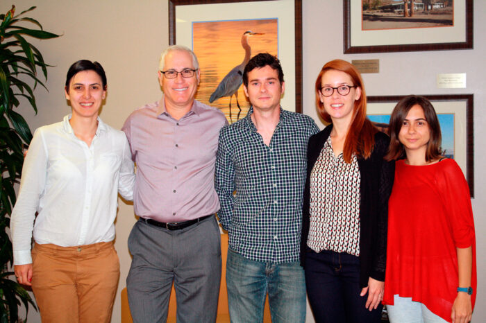 investigadores-proteina-alzheimer-uma