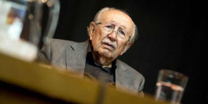 Rafael-Guillen-Granada-presentacion-libro 1455764905 120007241 667x375