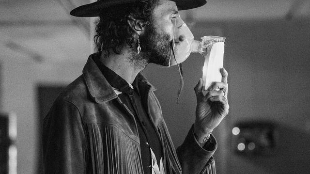 leiva-mdrid-nuclear-esquire-jpg-1605786047