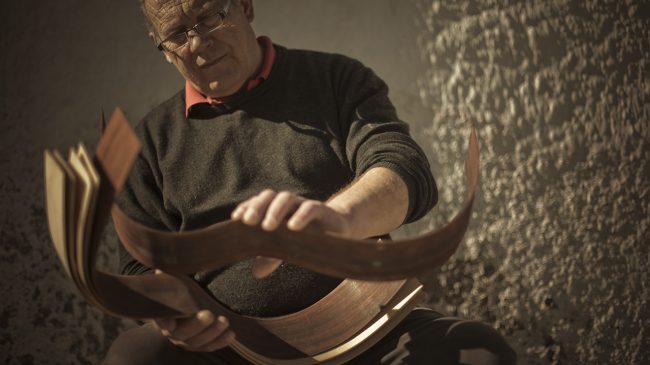 189 Juan Miguel González Guitarras