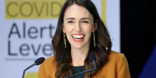 jacinda 2 Jacinda - IES Alborán