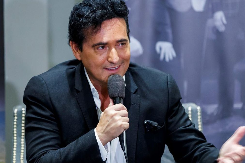Tributo a Carlos Marín de Il Divo en DDR