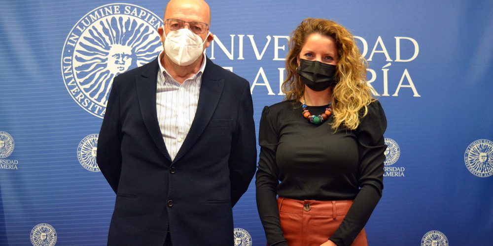 programa-becas-erasmus-ual-presentacion Nova Ciencia en Días de Radio
