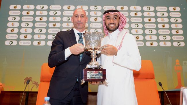 supercopa riad22 El poder de la Pelota con Alí Caído.