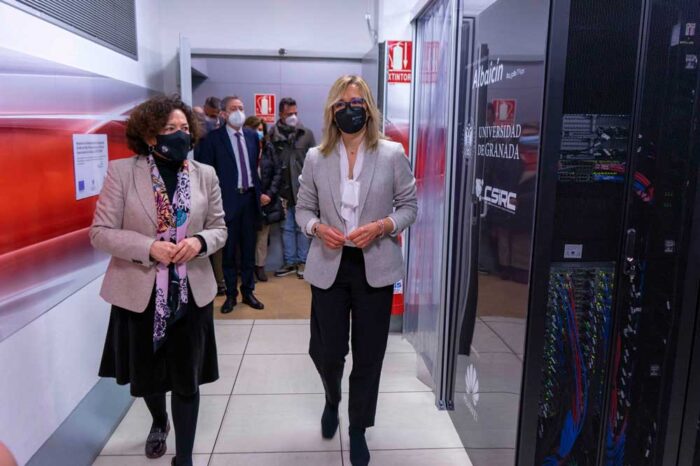 Nova Ciencia y Super Ordenador.