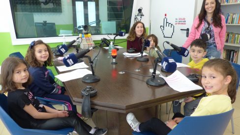 CEIP Buenavista grabando du programa Onda Escola 2022-04-07