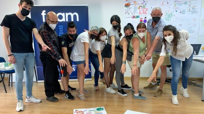 Grupo-alumnos-curso-formacion 1582052120 139803509 1200x675