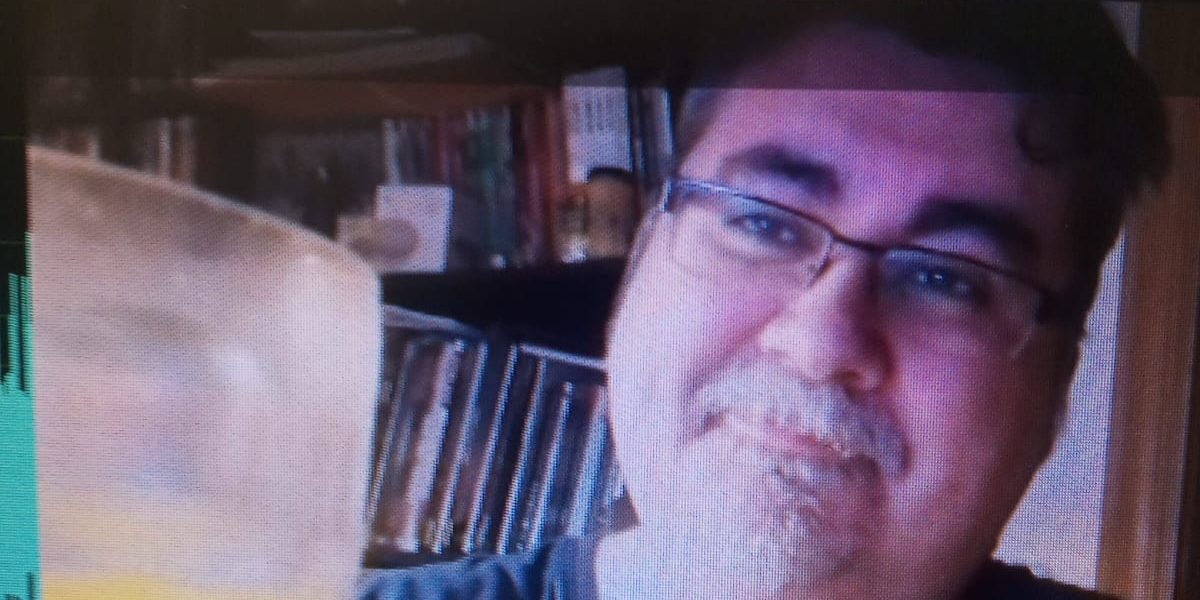 ee82421e-2860-442b-ac18-1b74721a3829