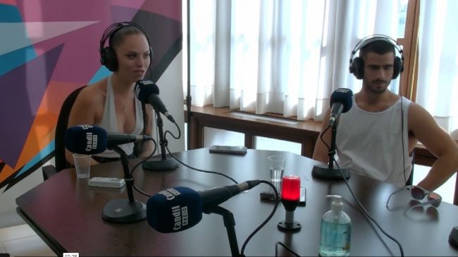 Aisha Video Grabación entrevista en Días de Radio con Antonio Almécija y Aisha Wilkinson y Miguel Company