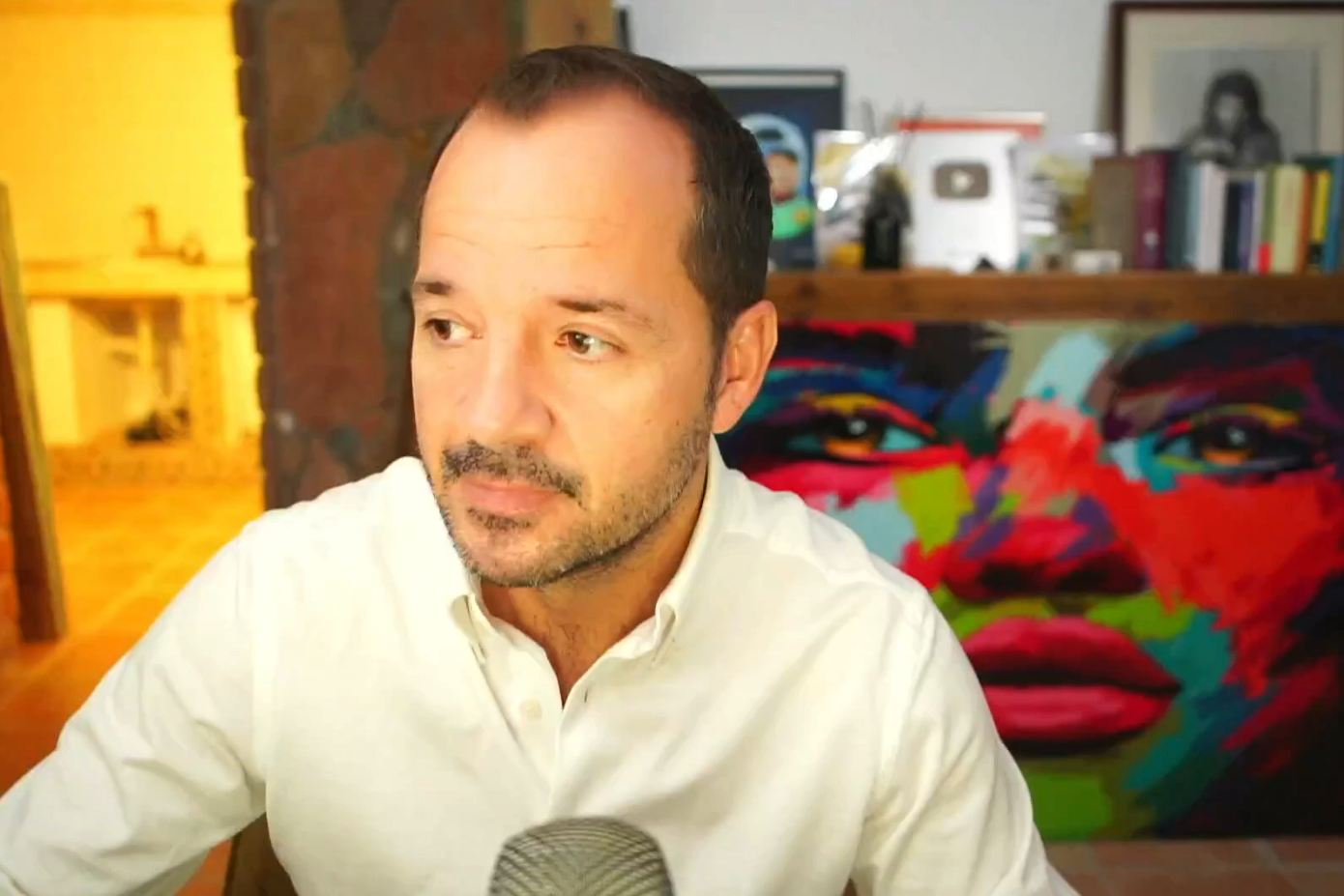 Angel Martin en su informativo matinal para ahorrar tiempo, 2022-10-04