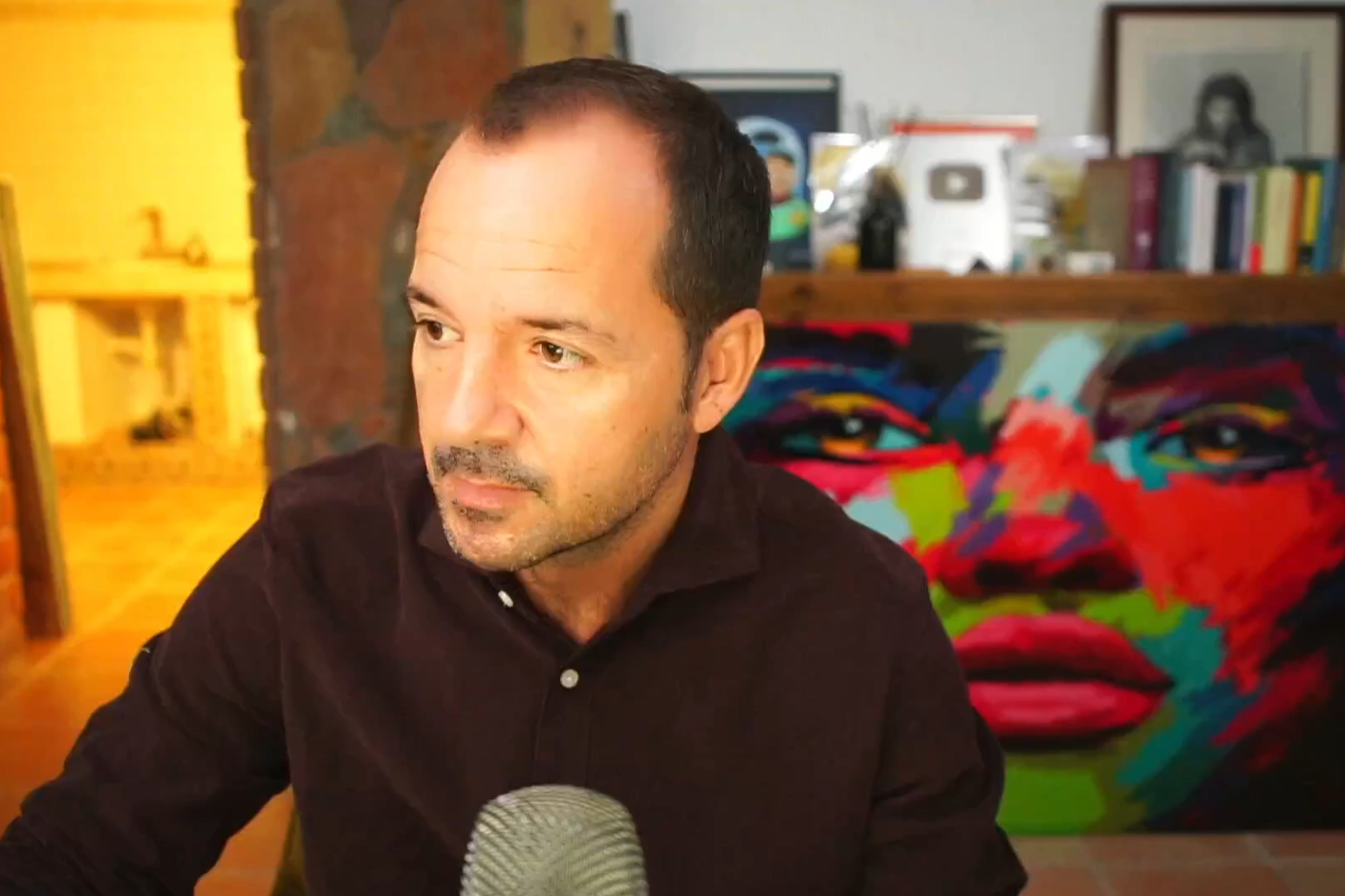 Angel Martin en su informativo matinal 2022-10-07