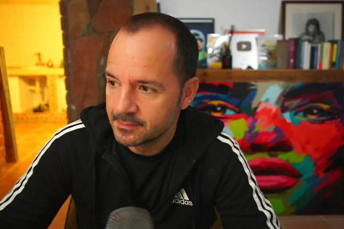 Angel Martin en su informativo matinal para ahorrar tiempo 2022-11-03