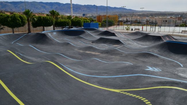 pump-track-huercal-de-almeria-1024×678