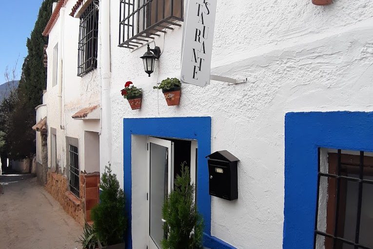 2020-09-04 Miniatura Restaurante Patio Garbin 2022-12-22