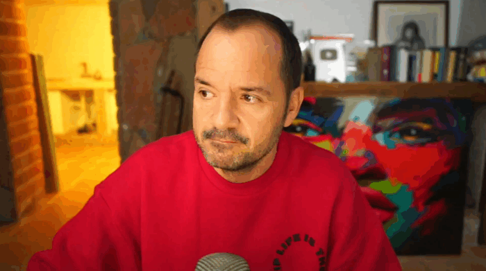 Ángel Martín en su informativo matinal para ahorrar tiempo correspondiente al 2022/12/07