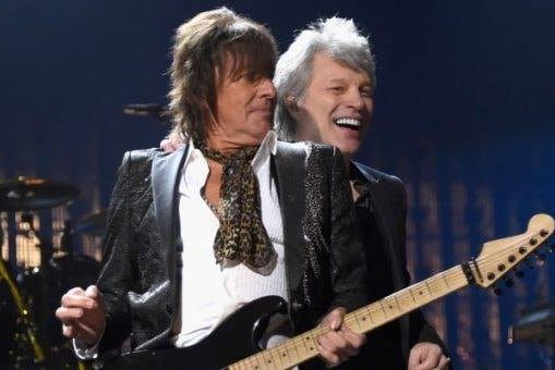 49015711 2081192328641770 6366573388869140480 n