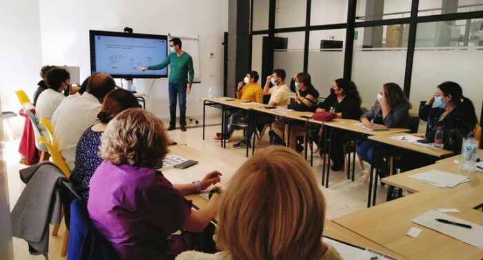 230323-HUT-FORMACION-CONTENIDOS-PERSONAS-CON-DISCAPACIDAD