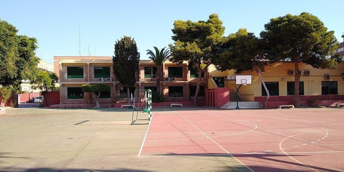 Almería.-Educación.-Adjudicadas las obras para la supresión de barreras arquitectónicas y acústicas en el IES Azcona
