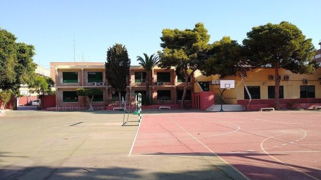 Almería.-Educación.-Adjudicadas las obras para la supresión de barreras arquitectónicas y acústicas en el IES Azcona
