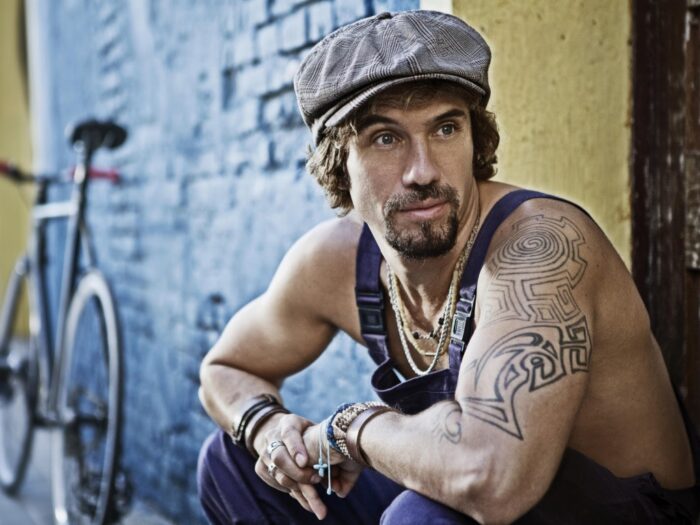 MACACO-DES el vuelo de yorch - macaco