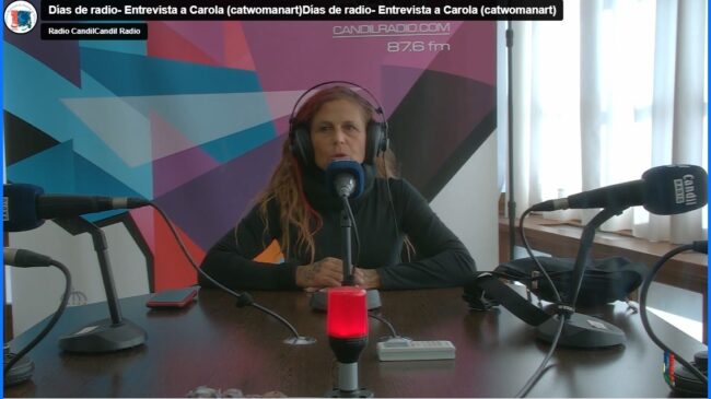 Carola Catwoman Vídeo: Café con «Catwoman Art» & Carola… Una Vida de ARTE en estado puro, con Almécija, en Días de Radio.