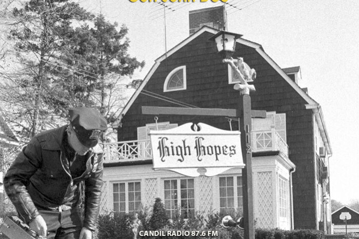 TEMPUS FUGIT 11×13 Los cuervos de Amityville, con John Dee Esta semana tenemos el honor de recibir en Tempus Fugit a John Dee, alma mater del podcast Incognito File y autor del extraordinario libro “Los cuervos de Amityville”, un completísimo estudio este famoso misterio que igual no es tan misterio. Las verdades y las mentiras del caso, como verán, las pondrá John sobre la mesa. No os lo perdáis.