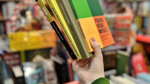 e6e55518-5696-4f11-87ef-f5113fc4fd84