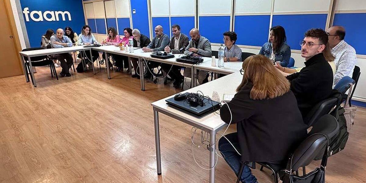 encuentro-delegado-discapacidad-20221109-kykE-U200200789864uMB-1200×840@Ideal