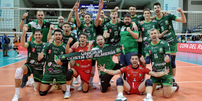 jugadores-ahorradores-celebran-encuentro-recuerdo 1876322369 204240514 667x375