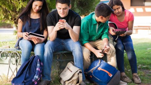 lectores-jovenes-latinoamerica