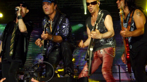 Scorpions in Kavarna 2010 Scorpions vuelo de yorch