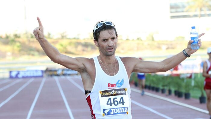 72MANW2IZFHT5FQAJS6AR4U6EE