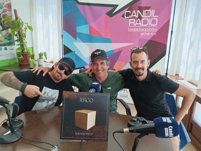 2549386b-e6e4-467a-9b62-e81b461701a1