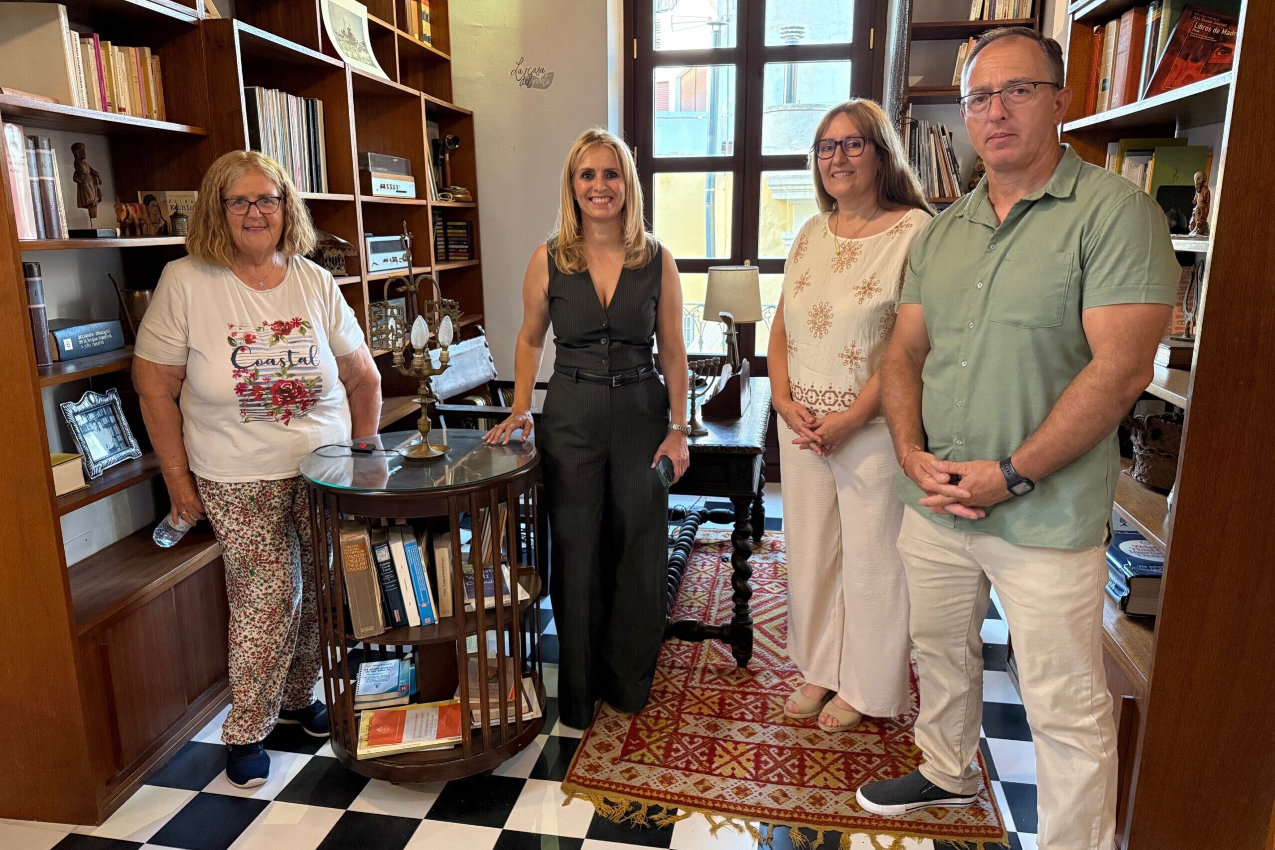 250815-maribel-garcia–emilia-alvarez–m.a.-lonardi-y-carlos-j.-lopez-marton–7-