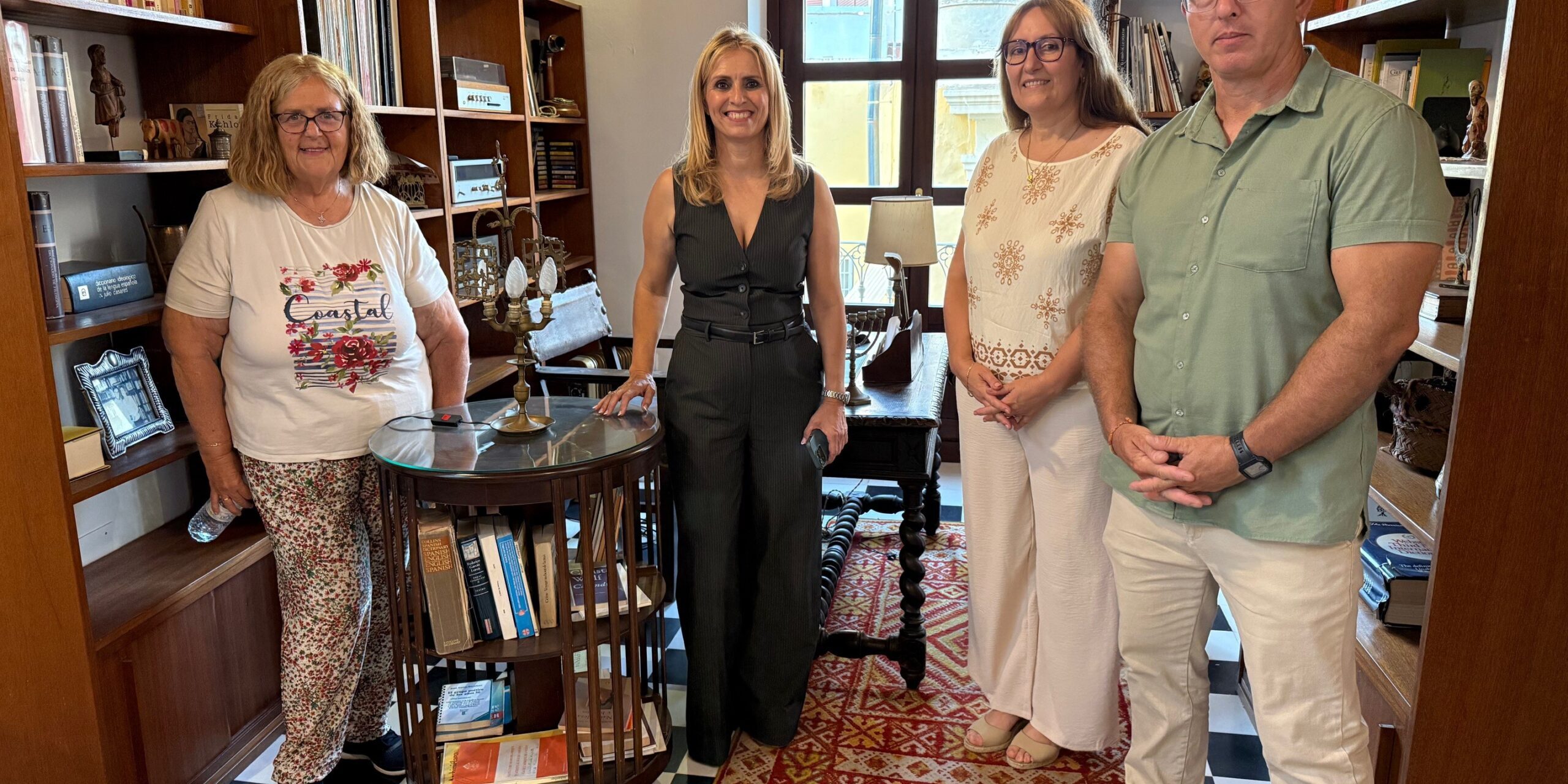 250815-maribel-garcia–emilia-alvarez–m.a.-lonardi-y-carlos-j.-lopez-marton–7-