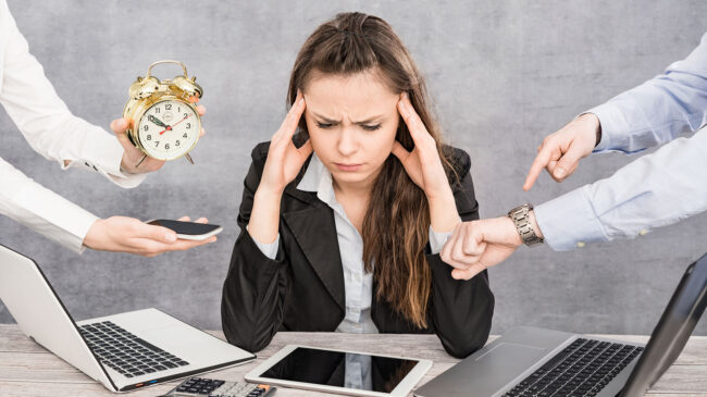 Estres-puede-generar-problemas-de-salud-mental-a-3-de-cada-10-empleados