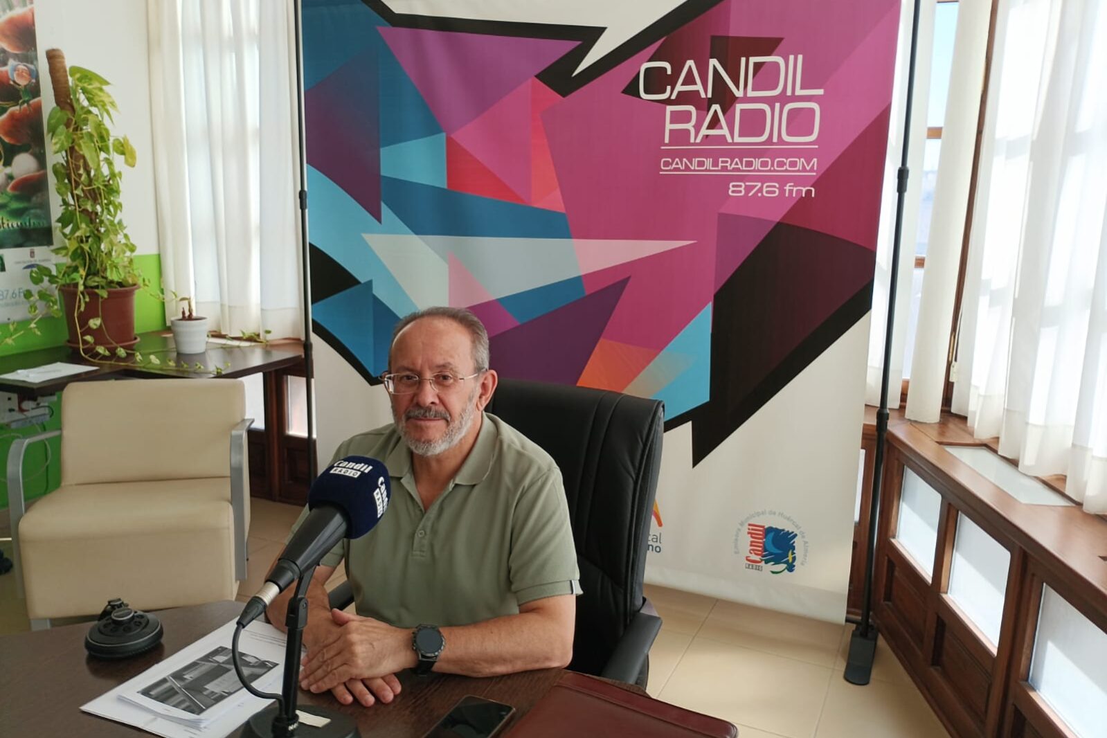 2b186d48-4f3b-4427-9168-55278f6623fc