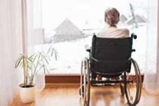 339 asociaciones-mayores-discapacidad-llaman-luchar-contra-soledad-deseada-un-rio-se-nos-esta-desbordando